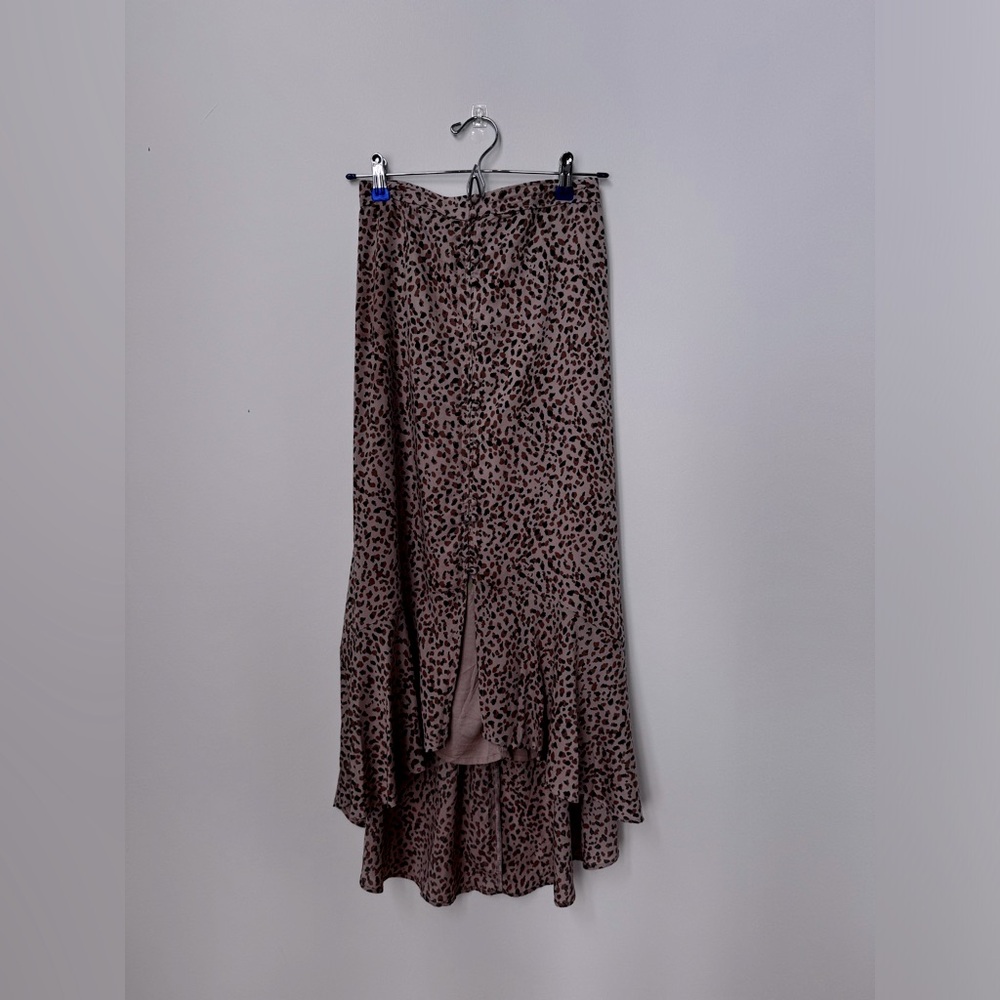 Abercrombie & Fitch Leopard Print Midi Skirt